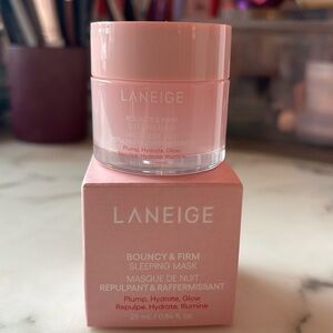 Laneige Bouncy & Firm Sleeping Mask